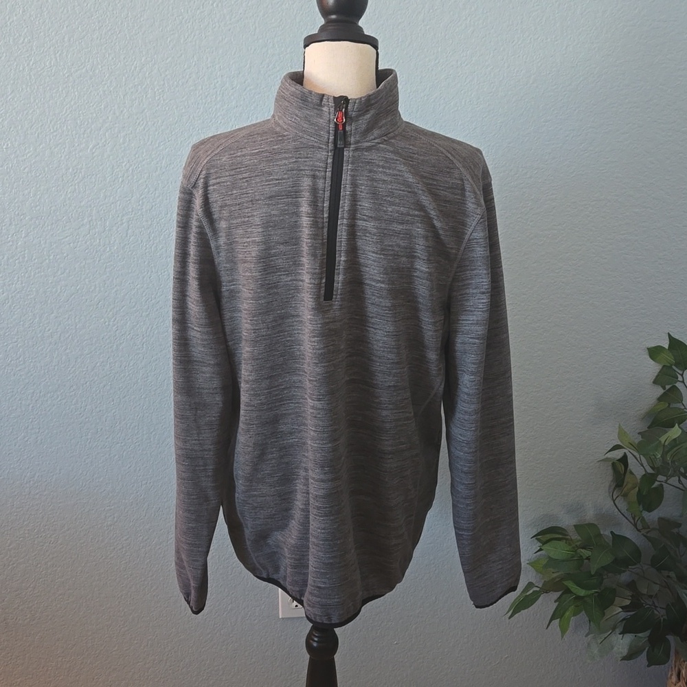 AVALANCHE Men's Quarter 1/4 Zip Pullover Stretch Gray Hiking Medium